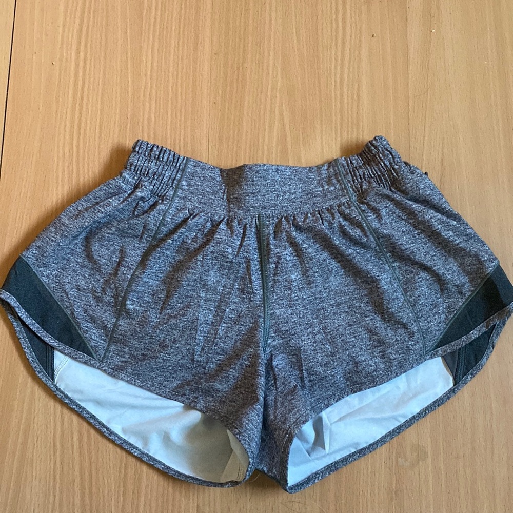 Lululemon 4” Running Shorts: Size 2